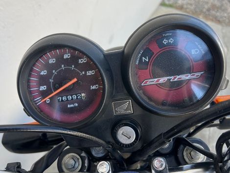 HONDA CG 125 FAN / FAN KS / 125 i FAN
