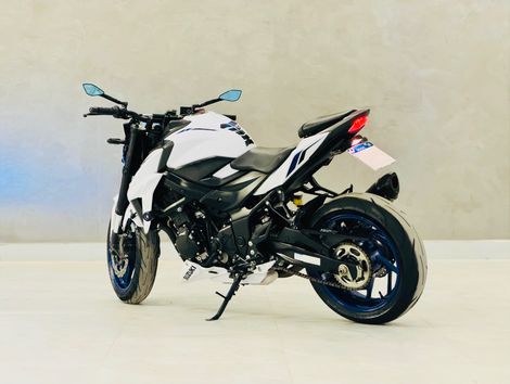 SUZUKI GSX-S 750