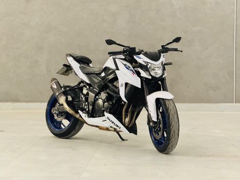 SUZUKI GSX-S 750