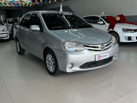 Toyota ETIOS XLS Sedan 1.5 Flex 16V 4p Mec.