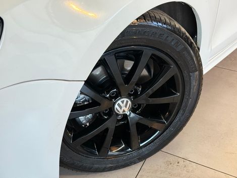 VolksWagen JETTA Comfortline 2.0 T.Flex 8V 4p Tipt.