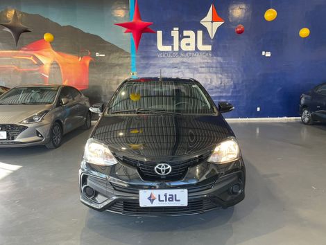 Toyota ETIOS X Plus Sedan 1.5 Flex 16V 4p Mec.