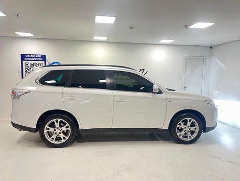 Mitsubishi OUTLANDER 3.0/ GT 3.0 V6 Aut.
