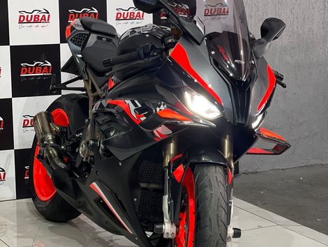 BMW S 1000 RR