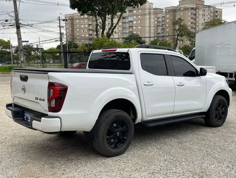 Nissan Frontier XE CD 4x4 2.3 Bi-TB Diesel Aut.