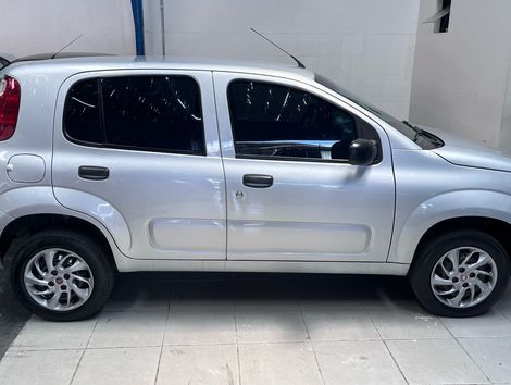 Fiat UNO VIVACE Celeb. 1.0 EVO F. Flex 8V 3p