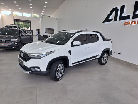 Fiat Strada Volcano 1.3 Flex 8V CD