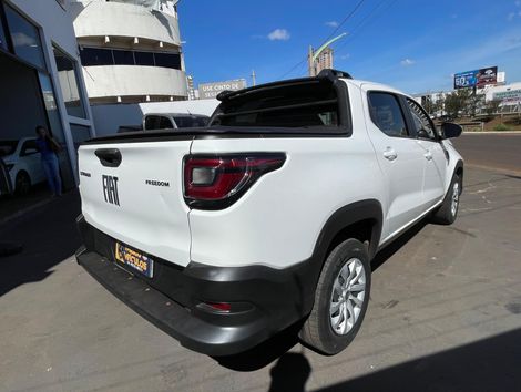 Fiat Strada Freedom 1.3 Flex 8V CD