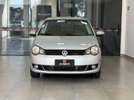 VolksWagen Polo Sedan 1.6 Mi Total Flex 8V 4p