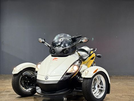 CAN-AM SPYDER