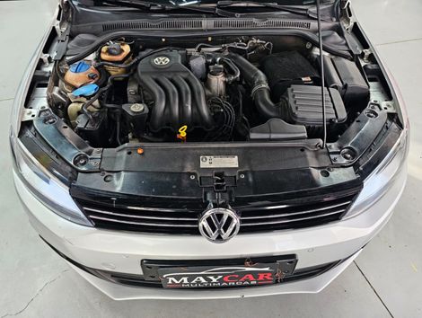 VolksWagen JETTA Comfortline 2.0 T.Flex 8V 4p Tipt.