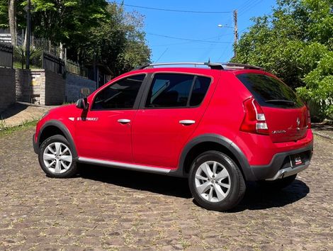 Renault SANDERO STEPWAY Hi-Flex 1.6 16V 5p