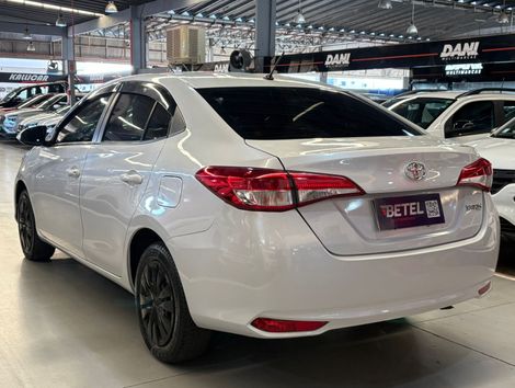 Toyota YARIS XL Live Sedan 1.5 Flex 16V 4p Aut.