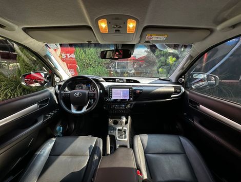 Toyota Hilux CD SRX 4x4 2.8 TDI 16V Diesel Aut.