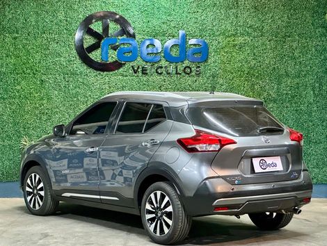 Nissan KICKS SL 1.6 16V FlexStar 5p Aut.