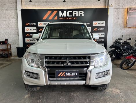 Mitsubishi Pajero HPE Full 3.2 4x4 T.I.Dies. 5p Aut