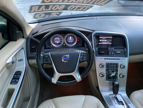 Volvo XC 60 T-5 R-DESIGN 2.0 FWD 5p