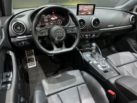 Audi A3 Sedan Performance 2.0 TFSI S-tronic