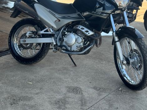 HONDA NX-4 FALCON 400