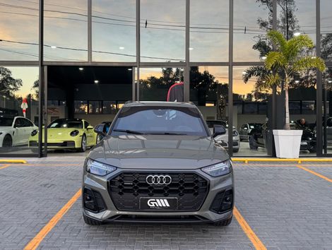 Audi Q5 S-Line Black 2.0 TFSI Quat. S-Tronic