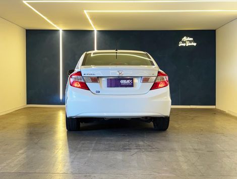 Honda Civic Sedan LXS 1.8/1.8 Flex 16V Mec. 4p