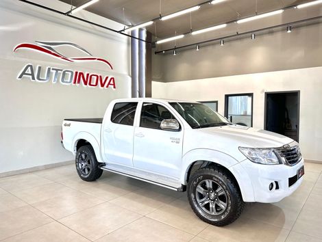 Toyota Hilux CD SRV 4x4 2.7 Flex 16V Aut.