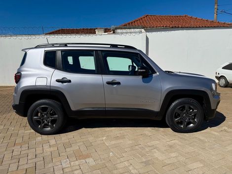Jeep Renegade Sport T270 1.3 TB 4x2 Flex Aut.