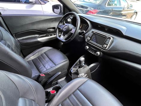 Nissan KICKS SL 1.6 16V FlexStar 5p Aut.