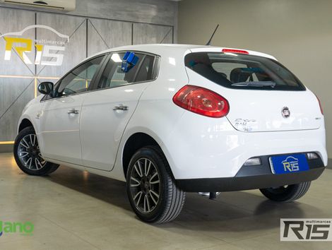 Fiat Bravo ESSENCE 1.8 Flex 16V 5p