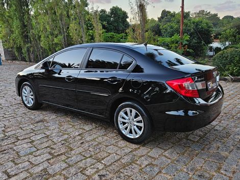 Honda Civic Sedan LXS 1.8/1.8 Flex 16V Aut. 4p