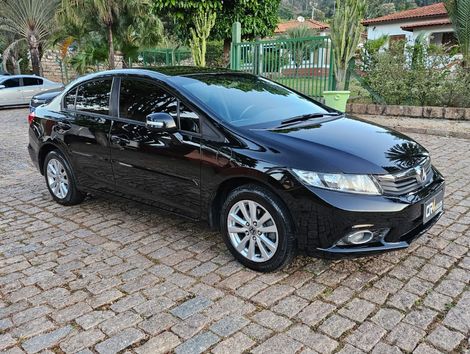 Honda Civic Sedan LXS 1.8/1.8 Flex 16V Aut. 4p