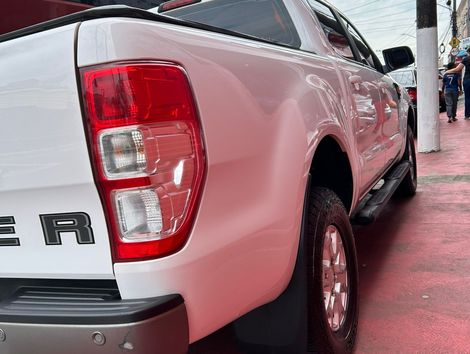 Ford Ranger XLS 2.2 4x2 CD Diesel Aut.