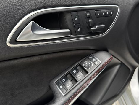 Mercedes Classe A 250 2.0 TB Sport Aut.