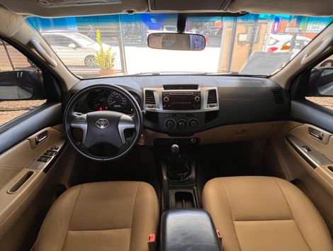 Toyota Hilux SW4 SR 4x2 2.7/2.7 Flex 16V Mec.