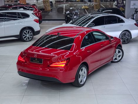 Mercedes CLA-180 1.6 16V 122cv Aut.