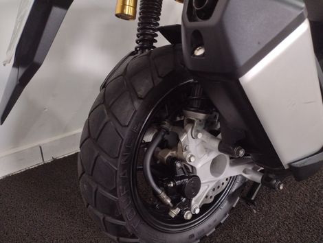 HONDA ADV 150
