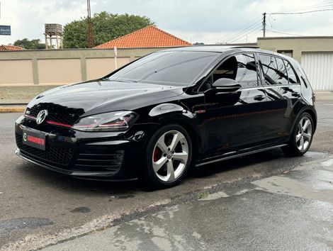 VolksWagen Golf GTi 2.0 TSI 220cv Aut.