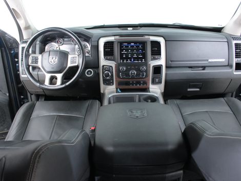 RAM CLASSIC LARAMIE 5.7 CD V8 4X4 Aut.