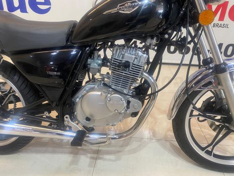 SUZUKI INTRUDER 125