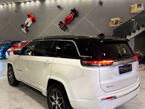 JEEP 2.0 TD380 TURBO DIESEL OVERLAND AT9