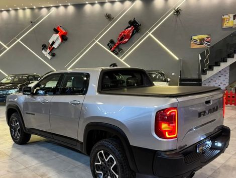 RAM 2.0 HURRICANE 4 TURBO GASOLINA REBEL 4X4 AUTOMÁTICO