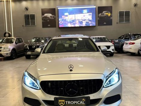 MERCEDES-BENZ 2.0 CGI GASOLINA AVANTGARDE 9G-TRONIC