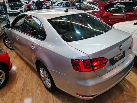 VolksWagen JETTA Comfortline 2.0 T.Flex 8V 4p Tipt.