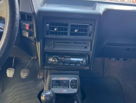 VolksWagen Gol 1000 (modelo antigo)
