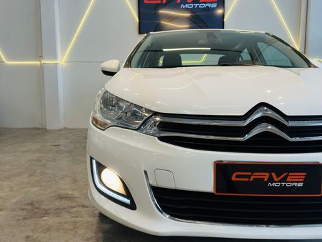 Citroën C4 LOUNGE Tendance 2.0 Flex 4p Aut.