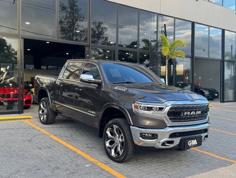 RAM 1500 LIMITED 5.7 CD 4x4 Aut.