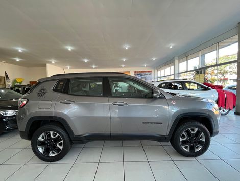 Jeep COMPASS TRAILHAWK 2.0 4x4 Dies. 16V Aut.