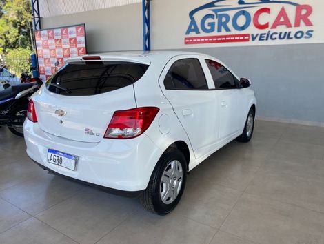 Chevrolet ONIX HATCH LT 1.0 8V FlexPower 5p Mec.