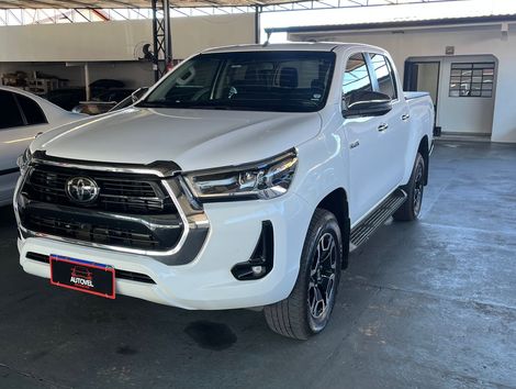 Toyota Hilux CD SRX 4x4 2.8 TDI 16V Diesel Aut.
