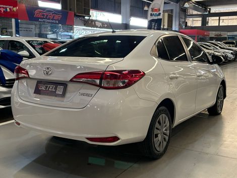 Toyota YARIS XL Live Sedan 1.5 Flex 16V 4p Aut.